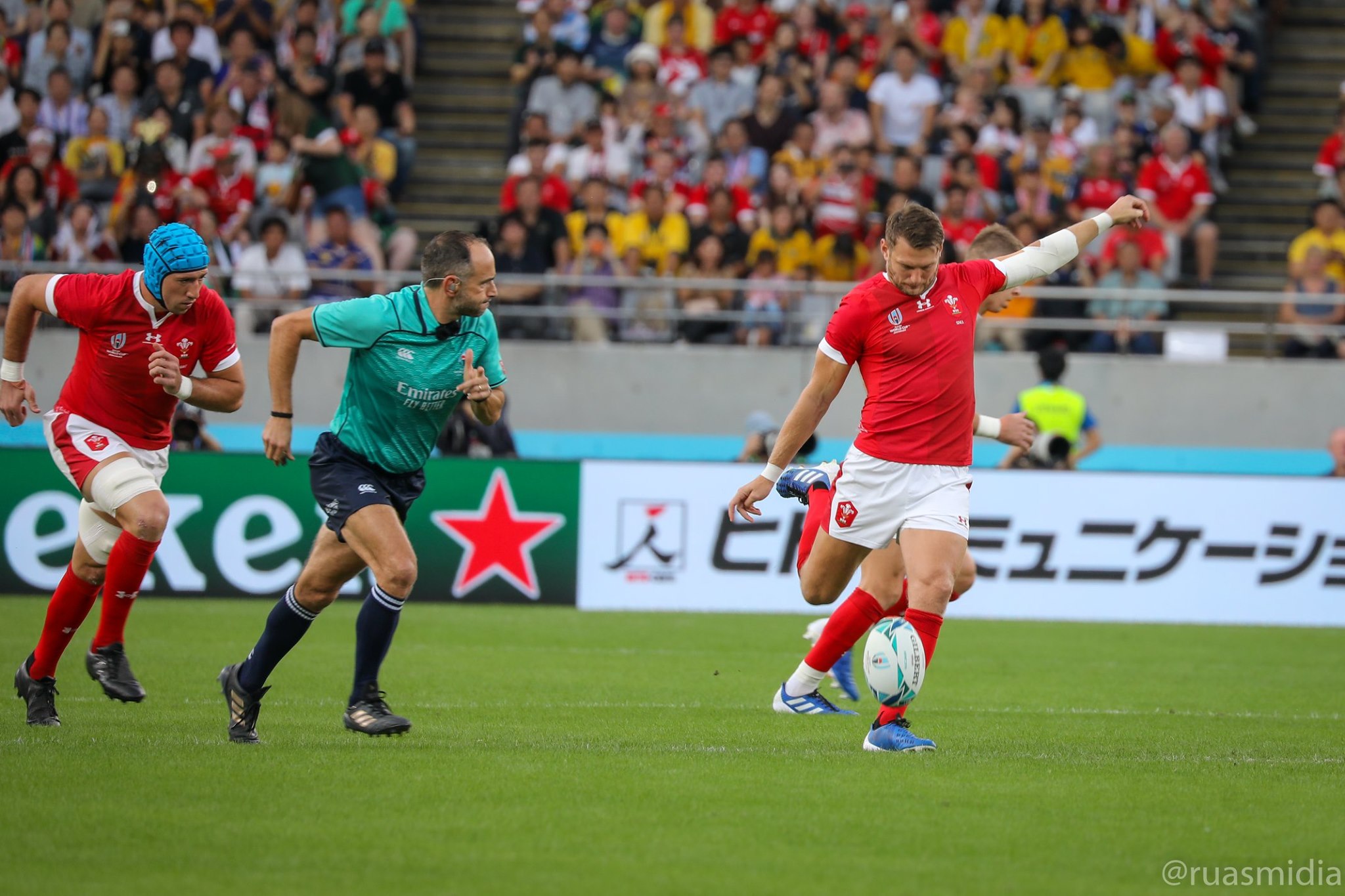 Troféu da Copa do Mundo de rugby visita a ESPN, que transmitirá o